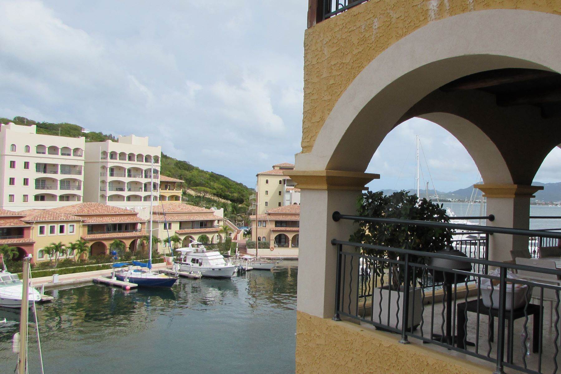 Condominiums por un Venta en Lagoon Views Porto Cupecoy, Cupecoy, St. Maarten