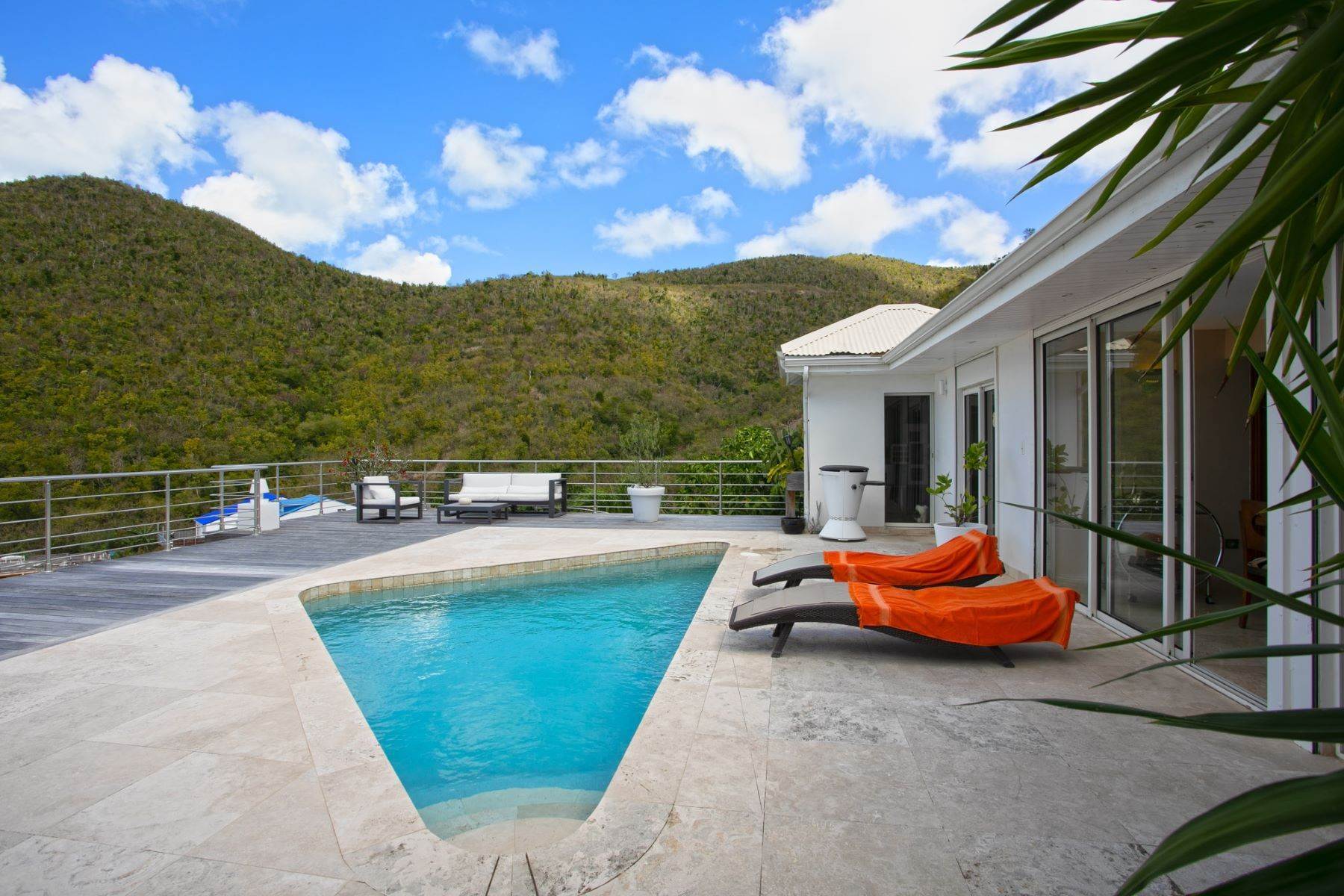 36. Single Family Homes por un Venta en Almond Grove Modern Cole Bay, St. Maarten