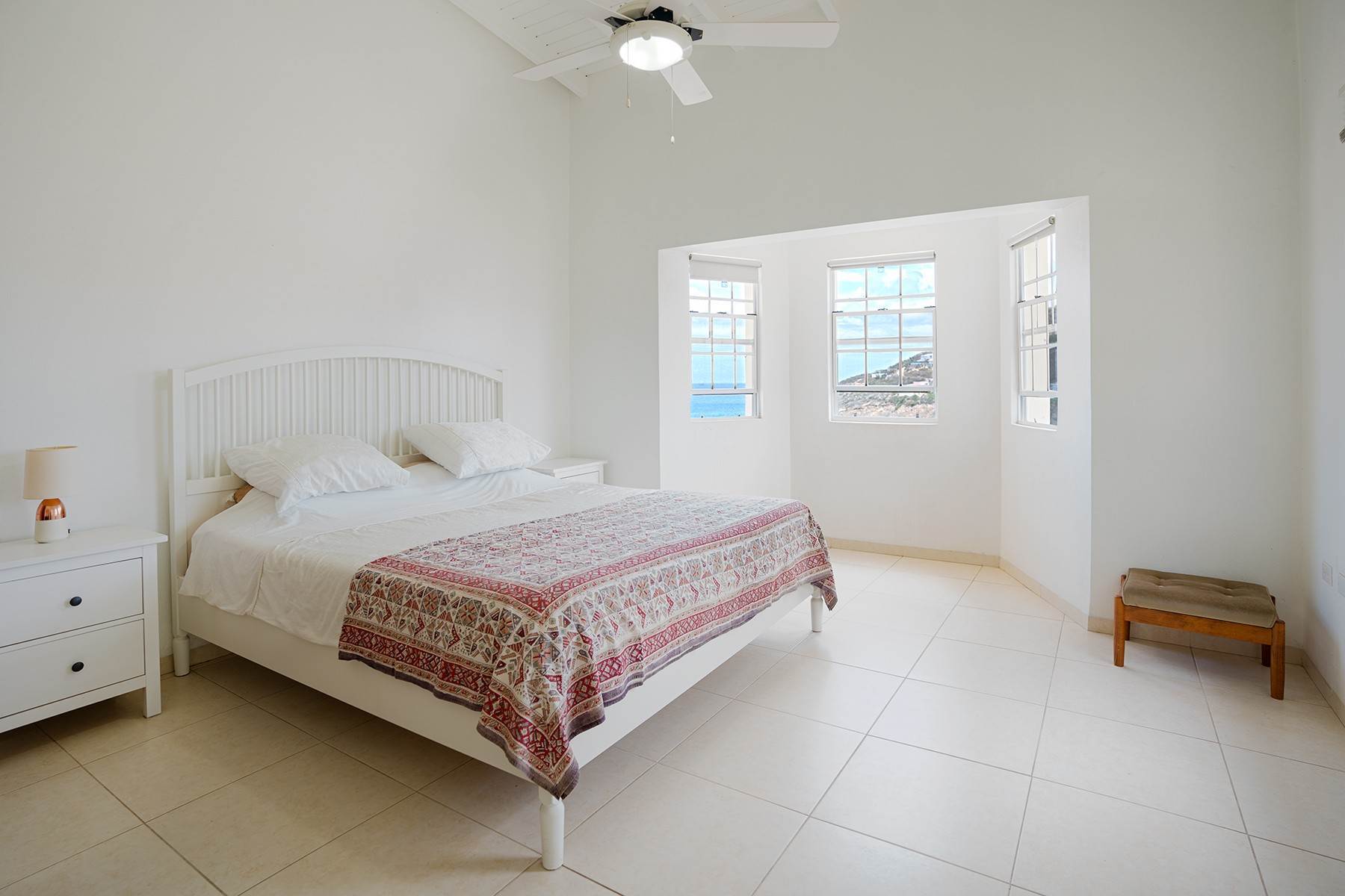 16. Single Family Homes for Sale at Villa Jeannette Belair, St. Maarten