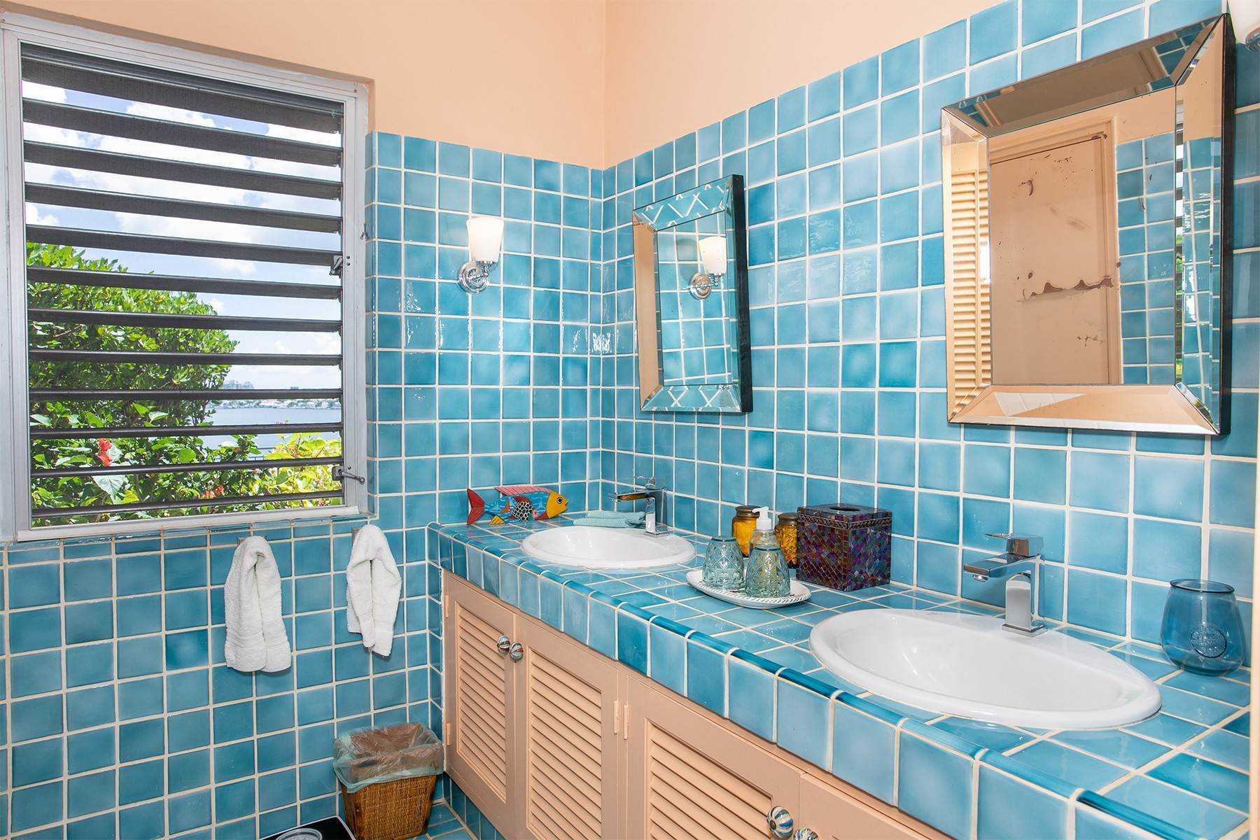 25. Single Family Homes for Sale at Le Mas Caraibes Terres Basses,St. Martin