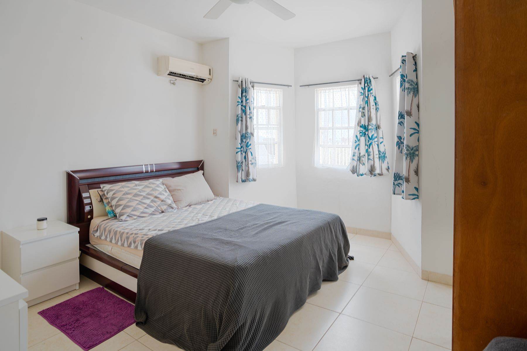 25. Single Family Homes for Sale at Villa Jeannette Belair, St. Maarten
