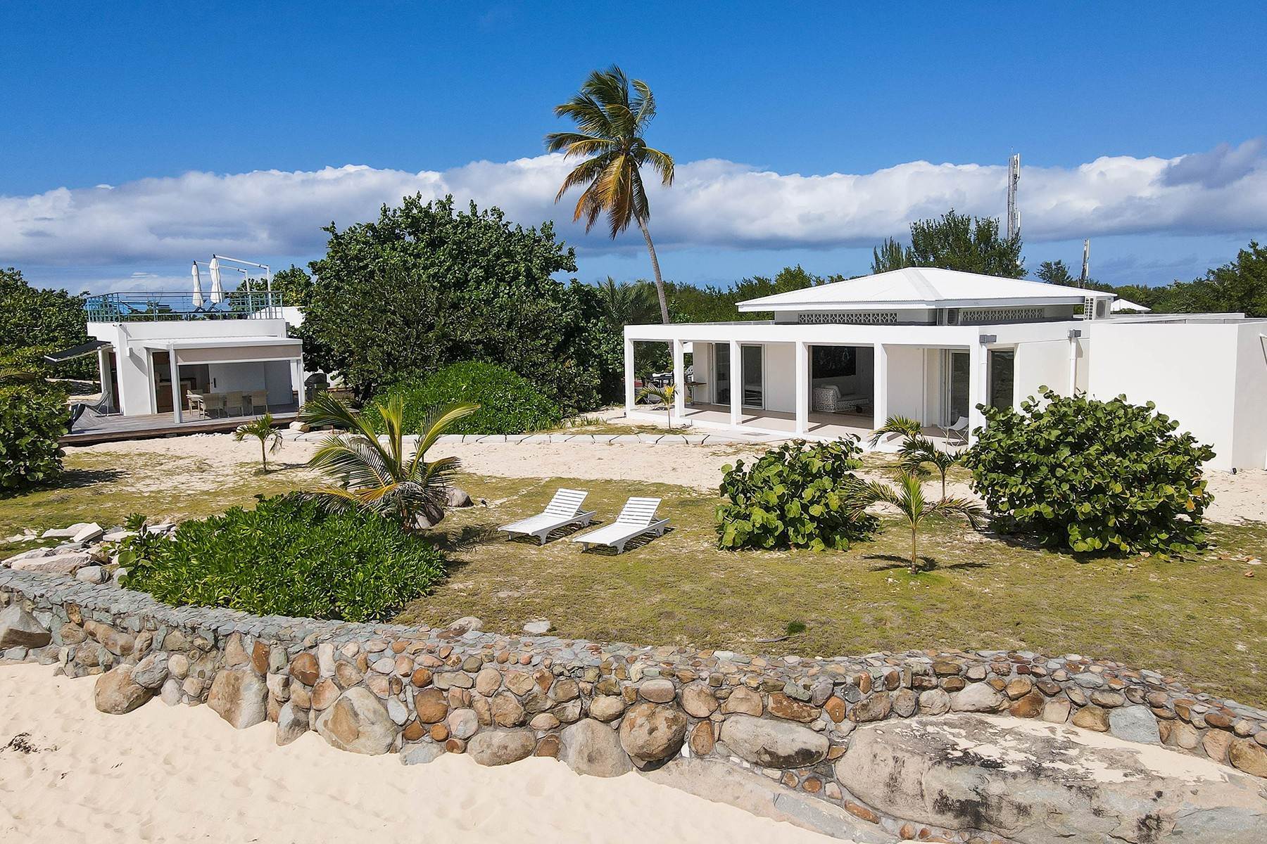 7. Single Family Homes for Sale at Villa Rock Sea Terres Basses,St. Martin