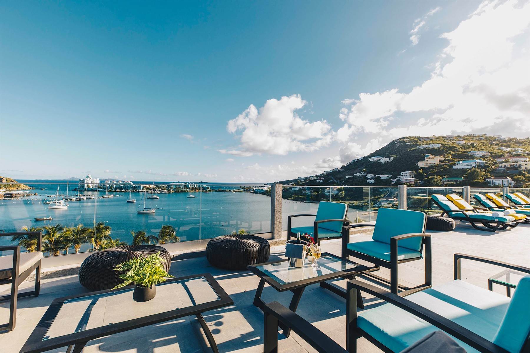 6. Single Family Homes for Sale at Vijoux Oyster Pond,St. Martin