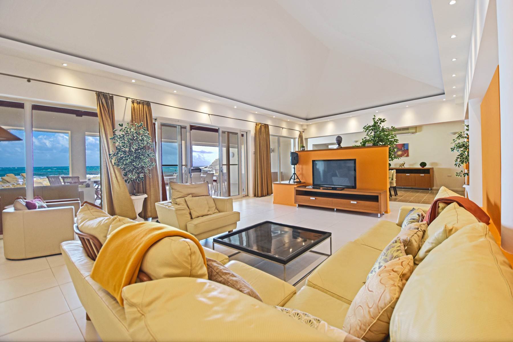 Other Residential Homes 为 销售 在 Jasmine Villa Guana Bay, 荷属圣马丁