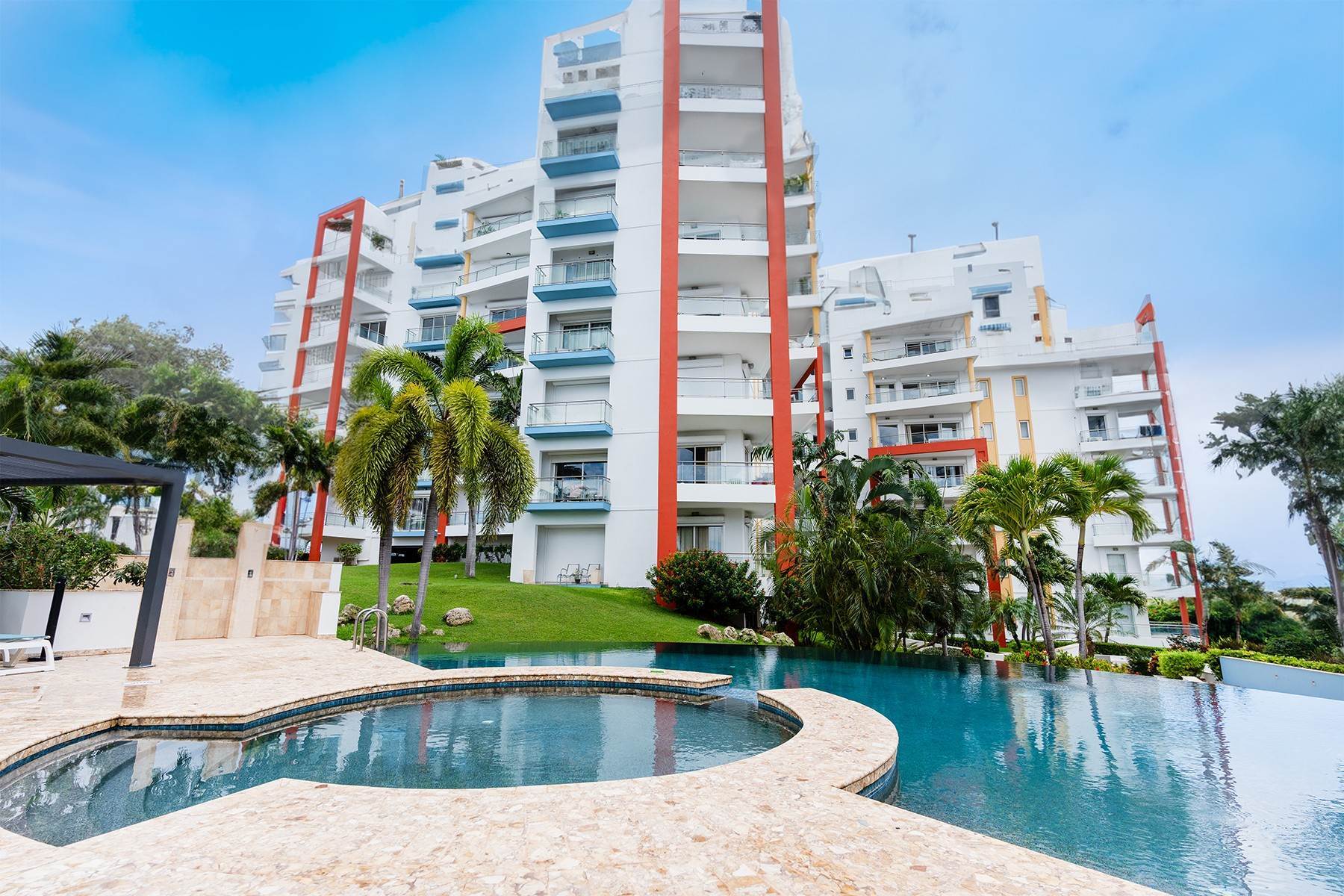 29. Apartments for Sale at One Bedroom Condo at AquaMarina Maho Maho, St. Maarten